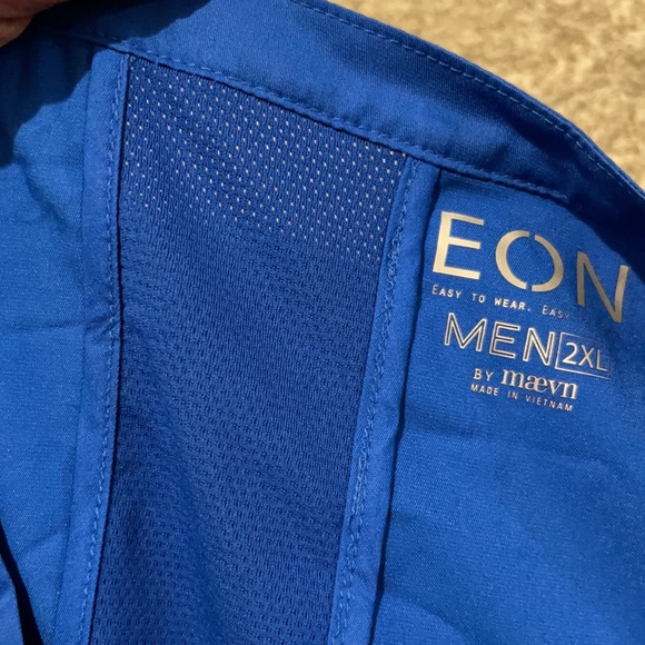 MEN'S SCRUB TOP - Picture 5 of 5